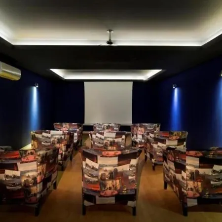 Granada Residence,